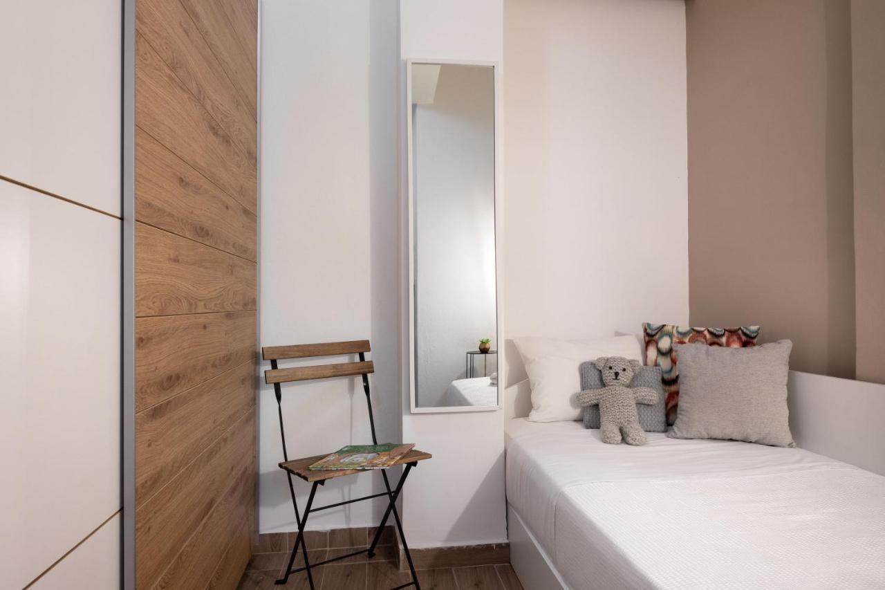 Mystique 2 Bd Aparment By Blupine Appartement Athene Buitenkant foto